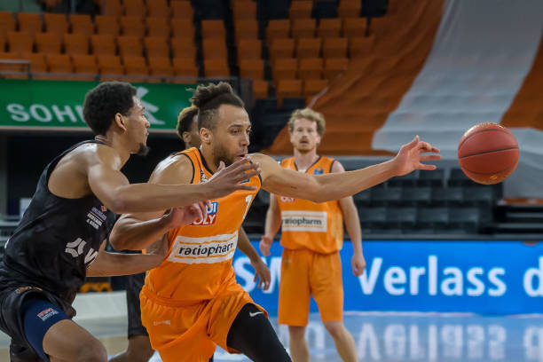 人们再次意 人们再次意